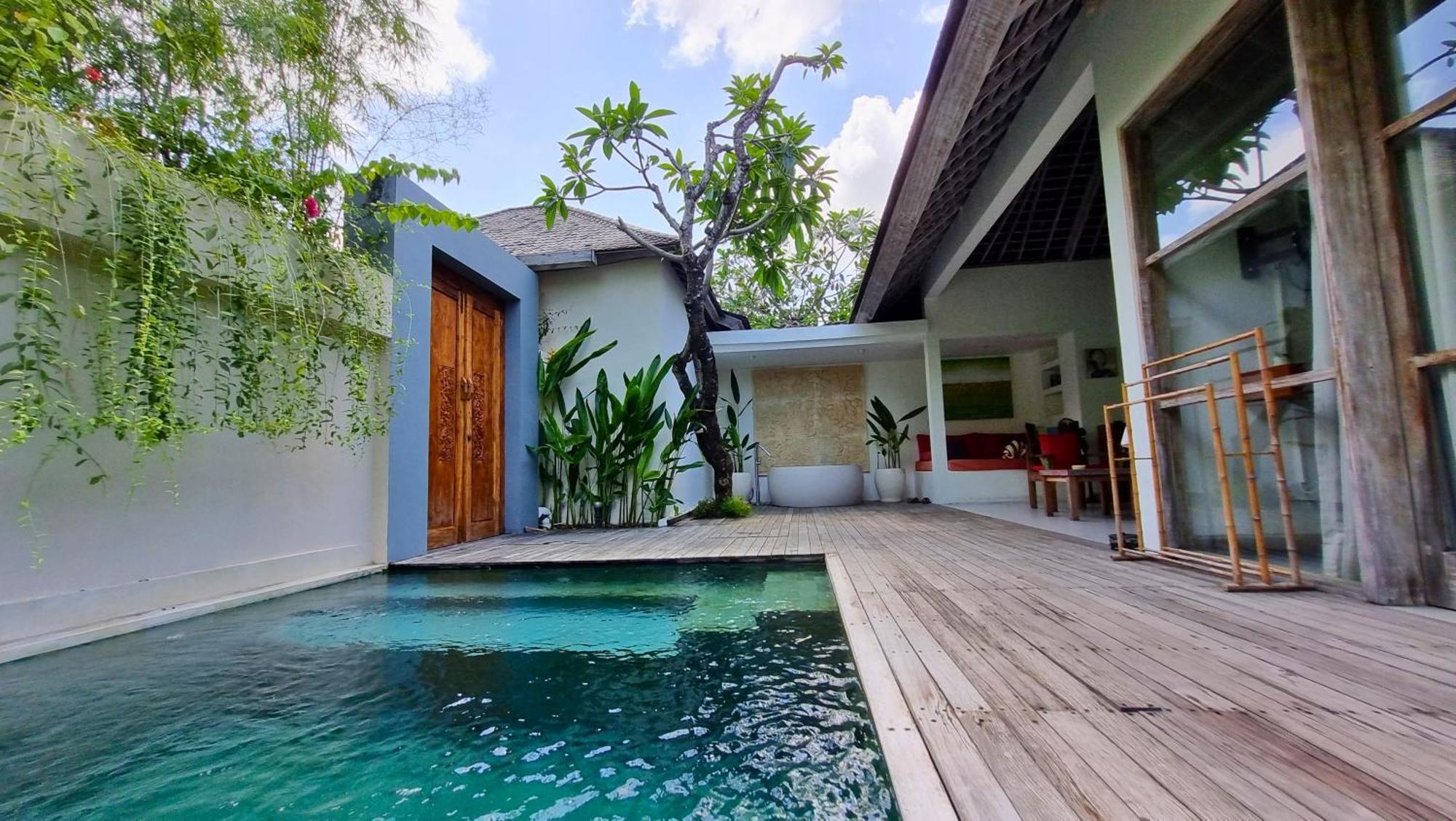 Villa The Decks Bali à Legian Extérieur photo
